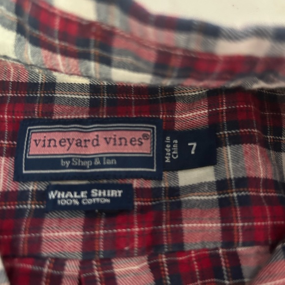 Vineyard vines button down - Picture 3 of 3
